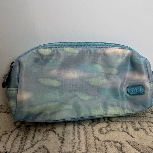 Lug Blue Multi-Color small cosmetic bag - Picture 1 of 8